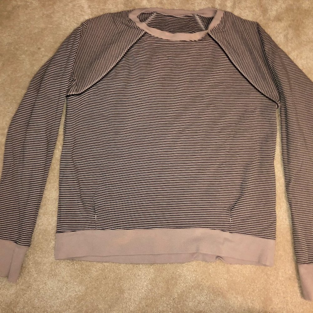 Lululemon stripped pullover- BLUSH & BLACK